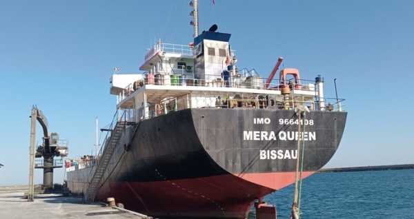 Росія атакувала цивільне судно Mera Queen, що перевозило пшеницю.