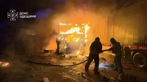 Росіяни атакували зерновози на Одещині: є загиблі та поранені 15
