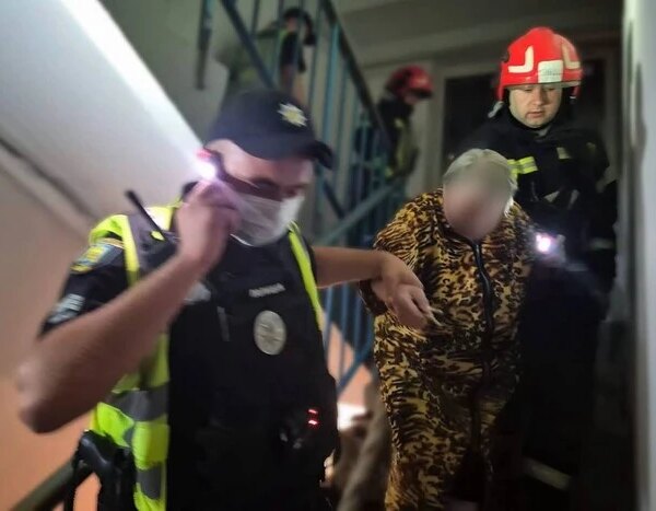 Вибух акумулятора у Львові: мешканці опинилися заблокованими у власних домівках