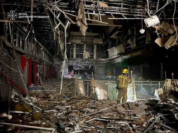 Росія атакувала Україну 150 дронами та двома ракетами 19