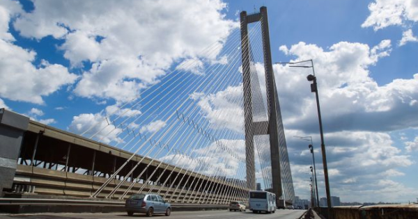 «Червона» чи «жовта» загроза: київське метро обмежить роботу 15 «Червона» чи «жовта» загроза: київське метро обмежить роботу 9