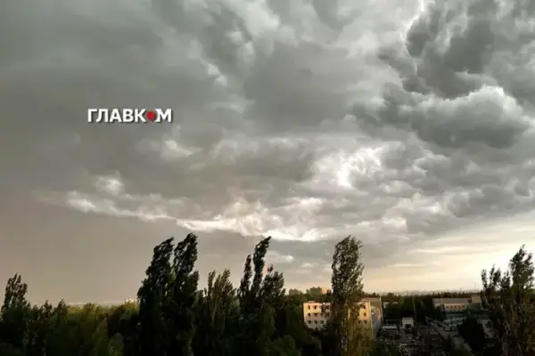 Сильні дощі накриють три області України