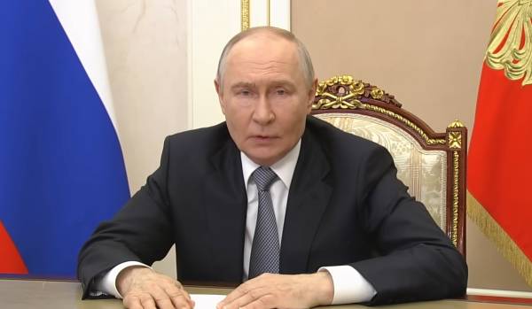 Путін намагається переграти Трампа, тиснучи на США