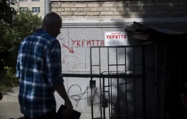 Укриття Києва заповнять лише половину мешканців, а кошти на їх облаштування залишаються невикористаними