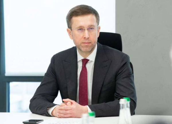 Уряд запроваджує жорстку економію: що це означає для пенсій та зарплат