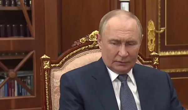 Путін в Кремлі Путін в Кремлі