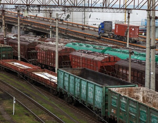 Аграрії та металурги вимагають розблокувати порти для експорту
