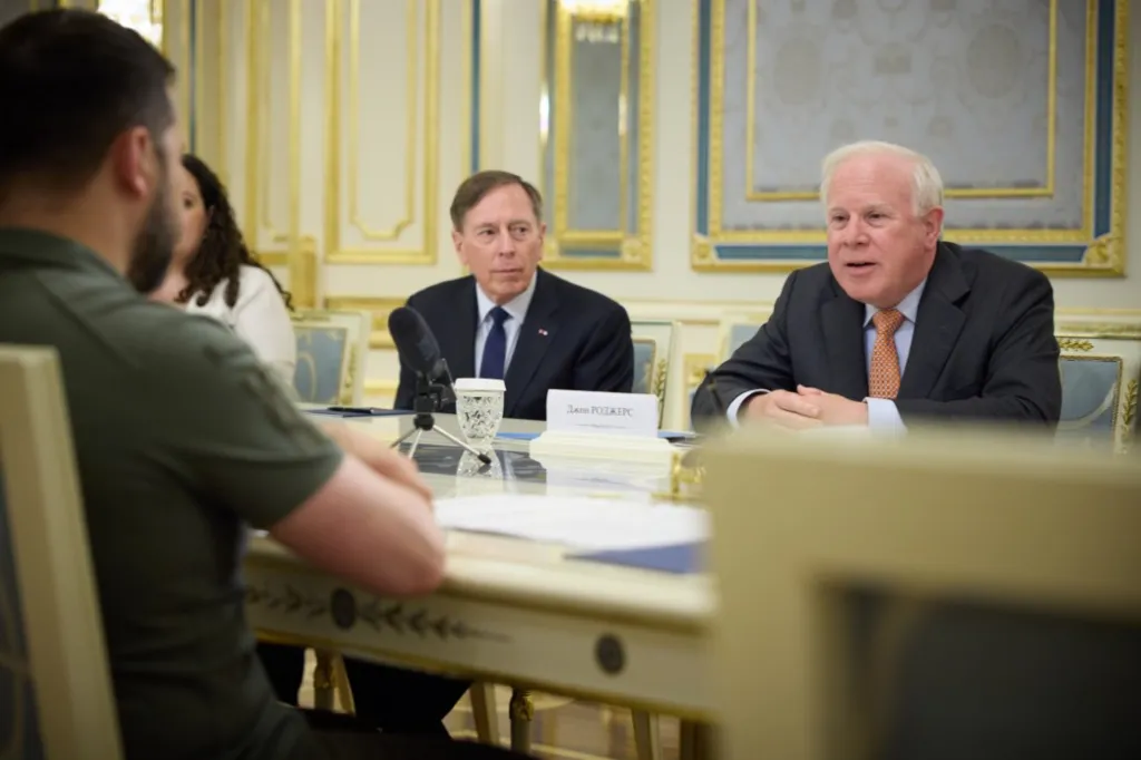 Російський дрон атакував потяг біля українсько-польського кордону невдовзі після проїзду делегації Johnson 6