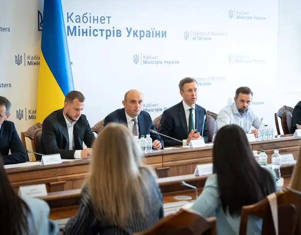 Кабмін запроваджує пільгові кредити для бізнесу, що постраждав від російських атак