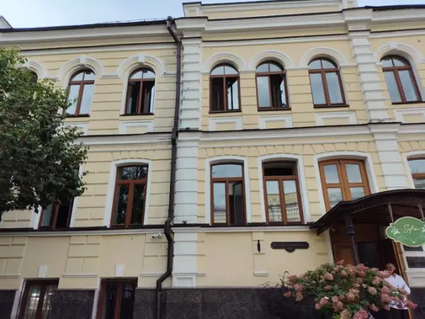 Атака РФ пошкодила храм «Хлібня» на території Софії Київської