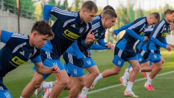 Збірна України з дебютантами готується до чотирьох матчів Ліги націй