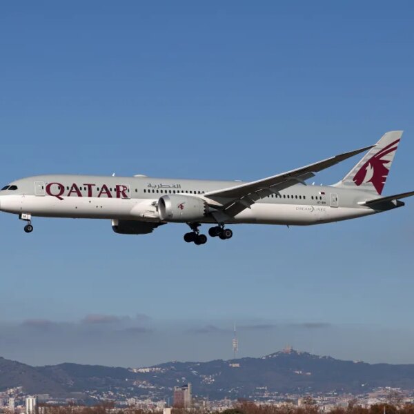 Пасажири рейсу Qatar Airways з Мельбурна вдалися до самосуду: двоє чоловіків затримані після бійки