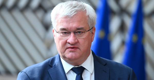 Сибіга: заборонити в’їзд до Європи російським військовим та їхнім родинам