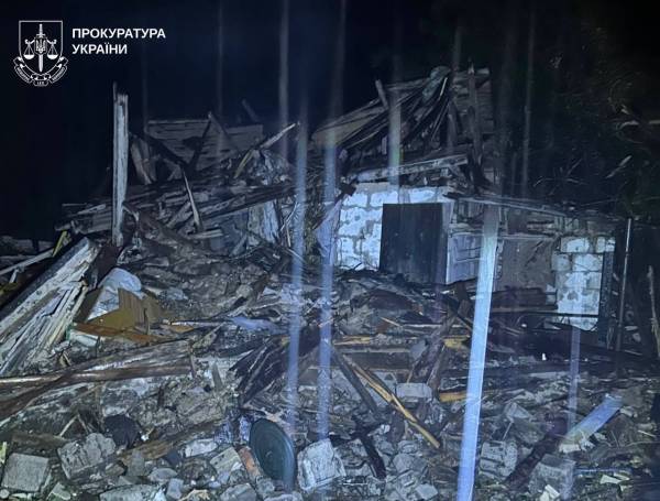 Російський обстріл на Ізюмщині: одна людина загинула, 13 поранено