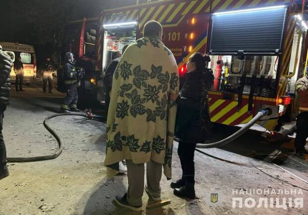 Ракетний удар у Дніпрі: поліцейський втратив дім і родину