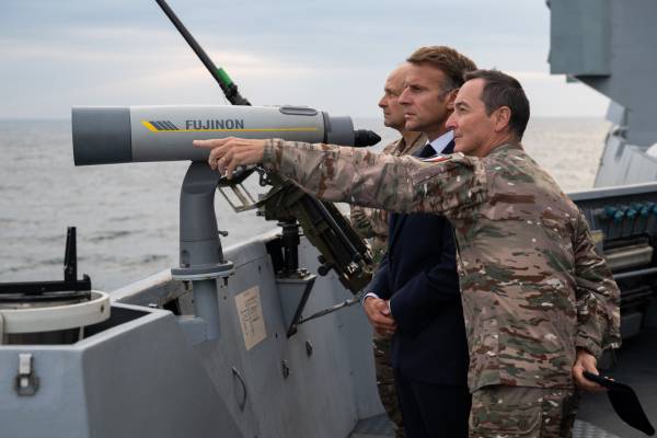 Франція випробувала міжконтинентальну ракету з атомного підводного човна